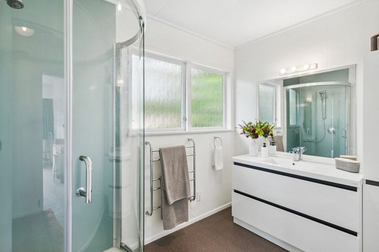 Photo of property in 4 Sylvan Avenue, Waikanae, 5036