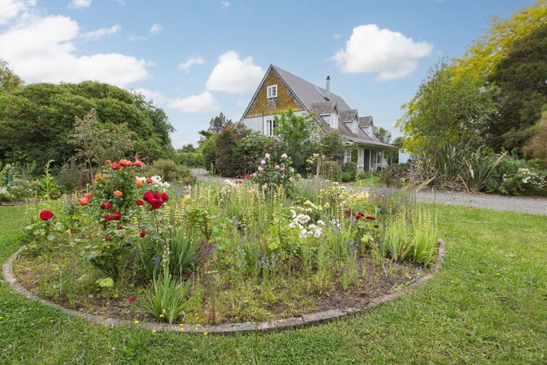 Photo of property in 11 Cook Street, Waipukurau, 4200