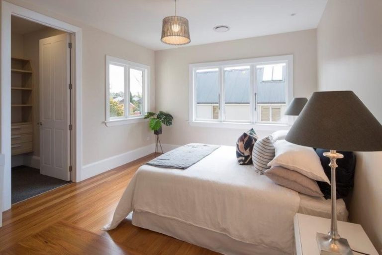 Photo of property in 11b Rhodes Street, Merivale, Christchurch, 8014