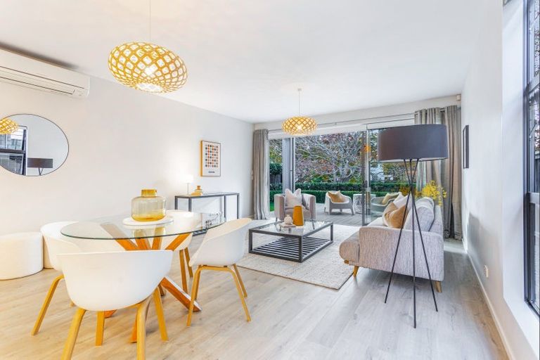 Photo of property in 15 Liquidambar Drive, Hobsonville, Auckland, 0616