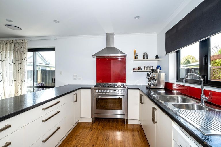 Photo of property in 221a Talbot Street, Geraldine, 7930