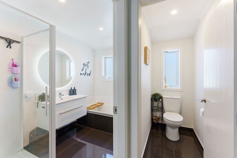 Photo of property in 12 Gardner Place, Otaki, 5512