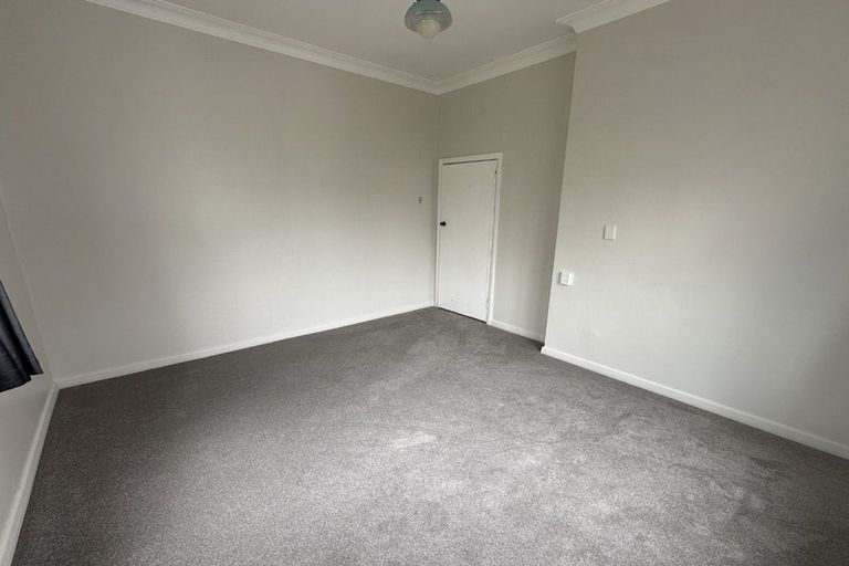 Photo of property in 9 Liverpool Street, Levin, 5510