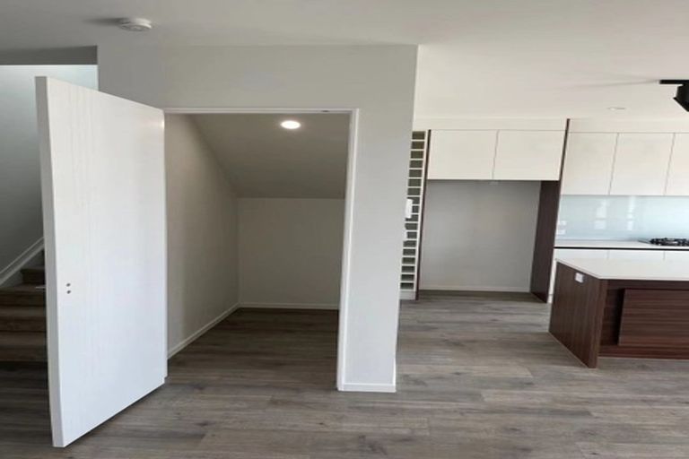 Photo of property in 20 Kea Road, Silverdale, 0932