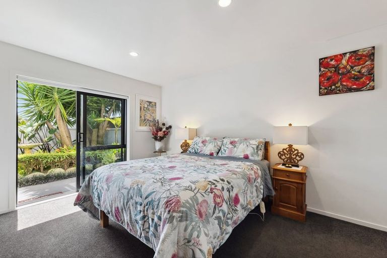 Photo of property in 20b Fulford Street, New Plymouth, 4310
