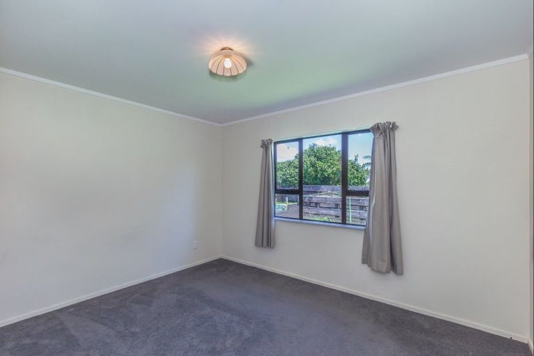 Photo of property in 17a Freyberg Street, Levin, 5510