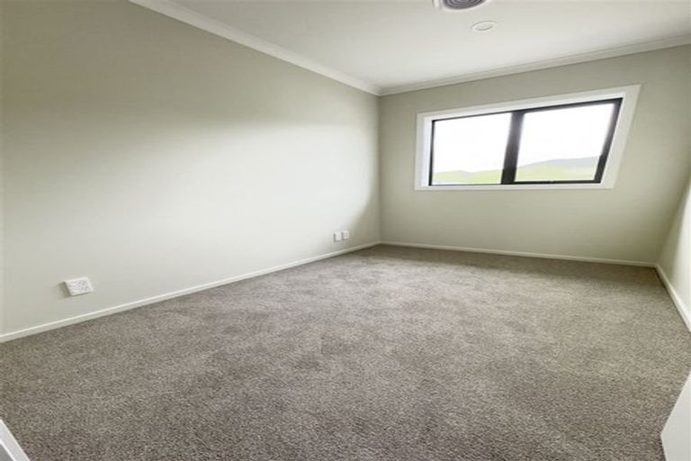 Photo of property in 4 Swinton Place, Churton Park, Wellington, 6037