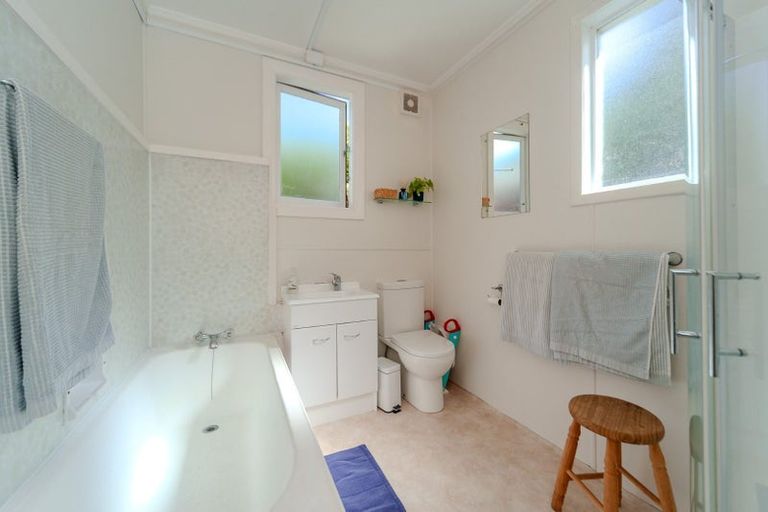 Photo of property in 118 Ohiro Road, Brooklyn, Wellington, 6021