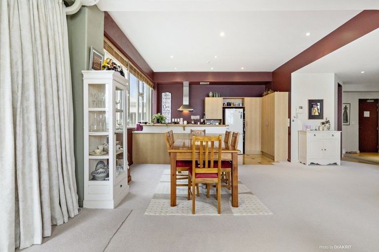 Photo of property in De Vere Apartments, 12/23 Tennyson Street, Te Aro, Wellington, 6011