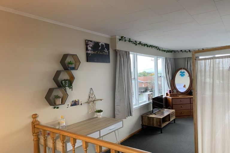 Photo of property in 11 Maple Street, Bishopdale, Christchurch, 8053