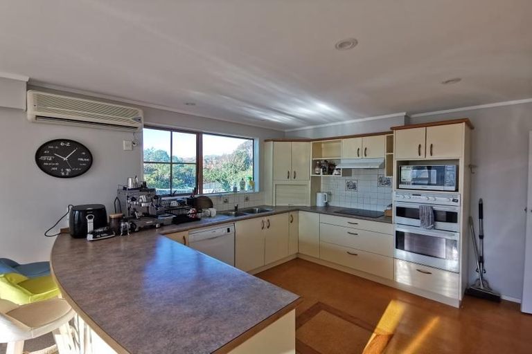 Photo of property in 9 The Sounding, Whitby, Porirua, 5024