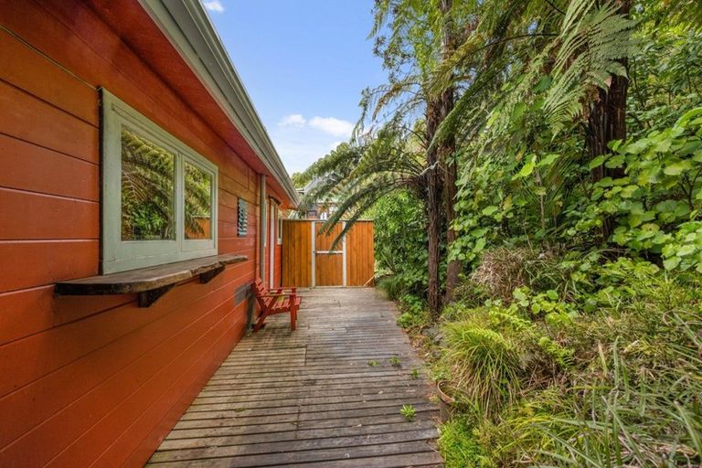 Photo of property in 272 Spencer Road, Lake Tarawera, Rotorua, 3076