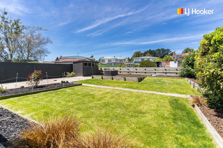Photo of property in 19 Koremata Street, Green Island, Dunedin, 9018