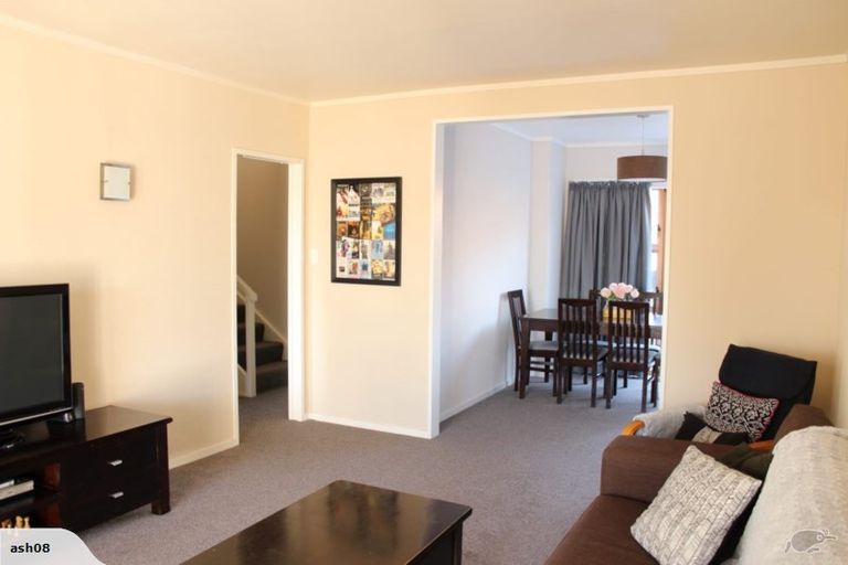 Photo of property in 4/8 Wood Street, Papakura, 2110