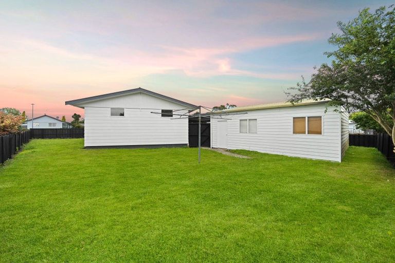Photo of property in 17 Enfield Street, Nawton, Hamilton, 3200