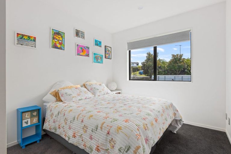 Photo of property in 69 Harvest Avenue, Orewa, 0931