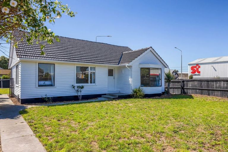 Photo of property in 119 Hansons Lane, Upper Riccarton, Christchurch, 8041
