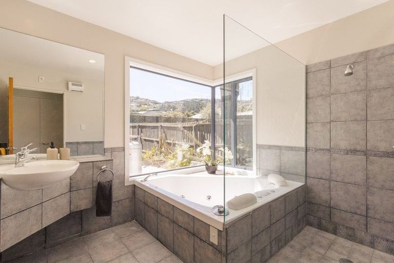 Photo of property in 9 Karen Lane, Beckenham, Christchurch, 8023