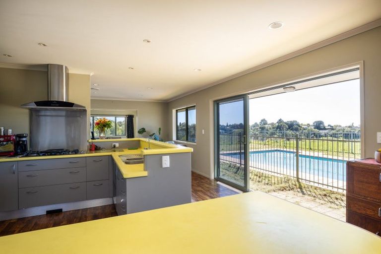 Photo of property in 57 Mcgiven Drive, Ridgewood, New Plymouth, 4371