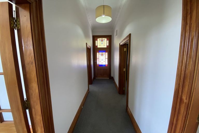 Photo of property in 138 Russell Terrace, Berhampore, Wellington, 6023