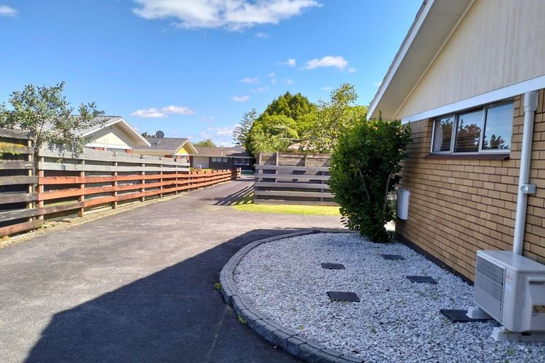 Photo of property in 16a Manse Road, Pahurehure, Papakura, 2113