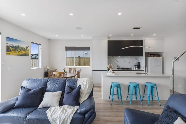 Photo of property in 48 Kea Road, Silverdale, 0932