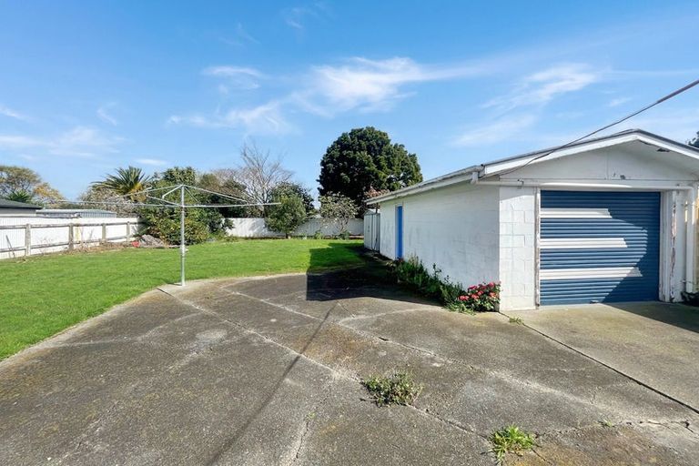 Photo of property in 18 Churchill Avenue, Feilding, 4702