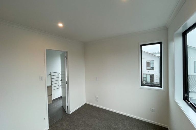 Photo of property in 2 Jagoda Road, Westgate, Auckland, 0614