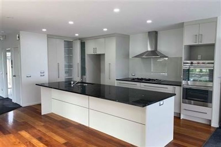 Photo of property in 62 Steyne Avenue, Plimmerton, Porirua, 5026