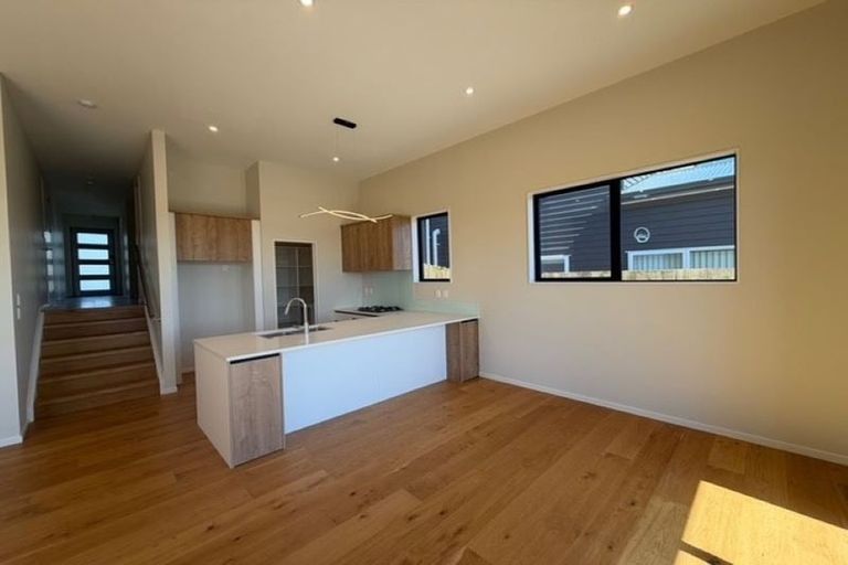 Photo of property in 10 Kowaitau Avenue, Beachlands, 2018