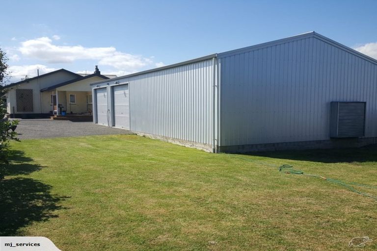 Photo of property in 75 Gonville Avenue, Gonville, Whanganui, 4501