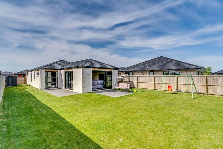 Photo of property in 24 Stud Road, Yaldhurst, Christchurch, 8042