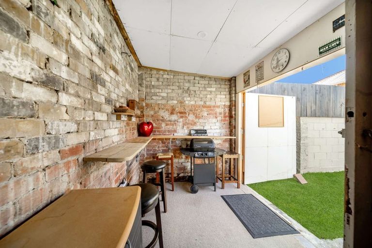 Photo of property in 56 Surrey Street, Caversham, Dunedin, 9012