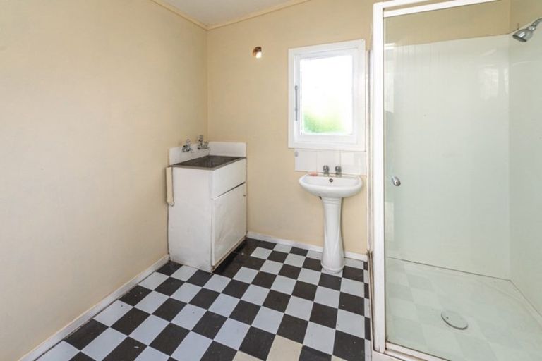 Photo of property in 71 Alma Road, Gonville, Whanganui, 4501
