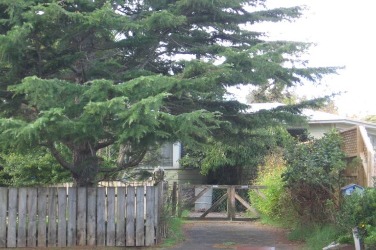 Photo of property in 23 Mawney Road, Henderson, Auckland, 0610