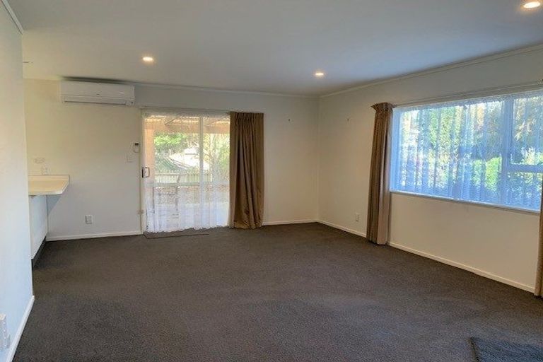 Photo of property in 9 Ratanui Road, Paraparaumu, 5032