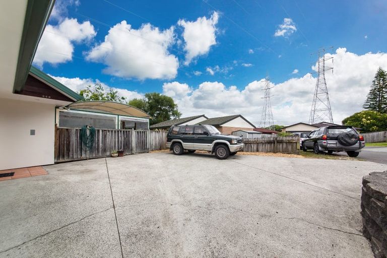 Photo of property in 66b Dundale Avenue, Blockhouse Bay, Auckland, 0600
