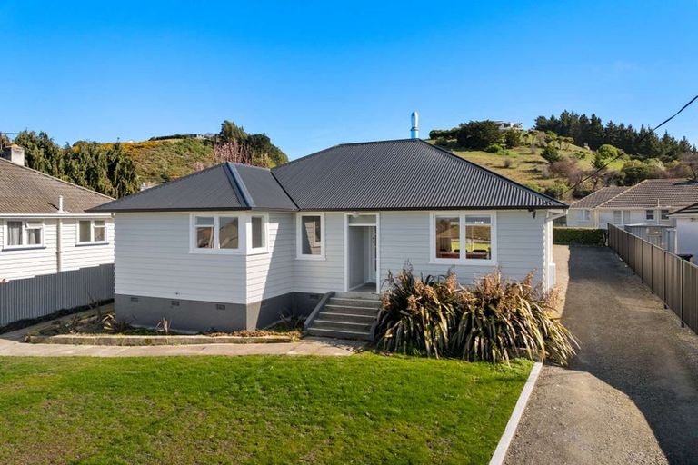 Photo of property in 16 Mclean Street, Oamaru North, Oamaru, 9400