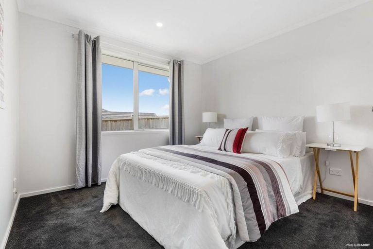 Photo of property in 96 Hillpark Drive, Pokeno, 2402