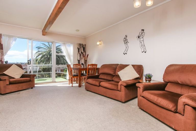 Photo of property in 4/16 Willerton Avenue, New Lynn, Auckland, 0600