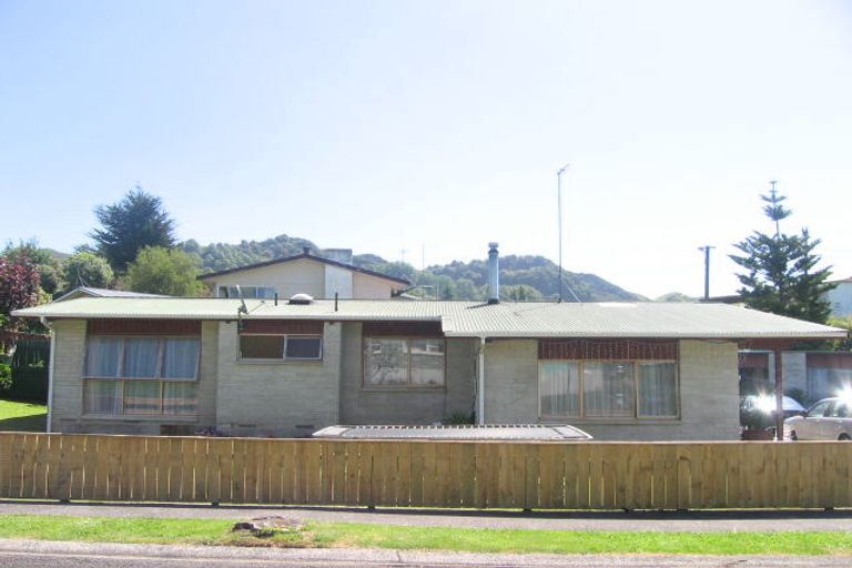 Photo of property in 6 Haines Terrace, Te Kuiti, 3910