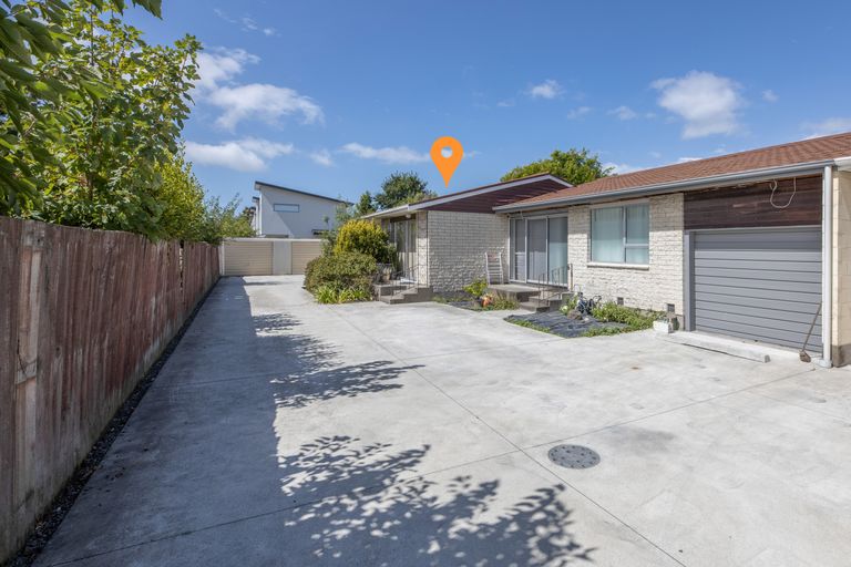 Photo of property in 3/104 Picton Avenue, Riccarton, Christchurch, 8011