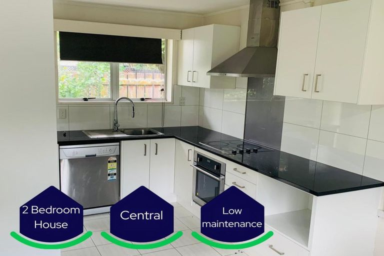 Photo of property in 2/4 Stanhope Road, Mount Wellington, Auckland, 1051