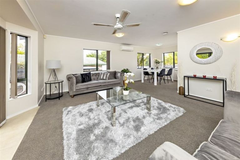 Photo of property in 3/14 Phoenix Place, Papatoetoe, Auckland, 2025