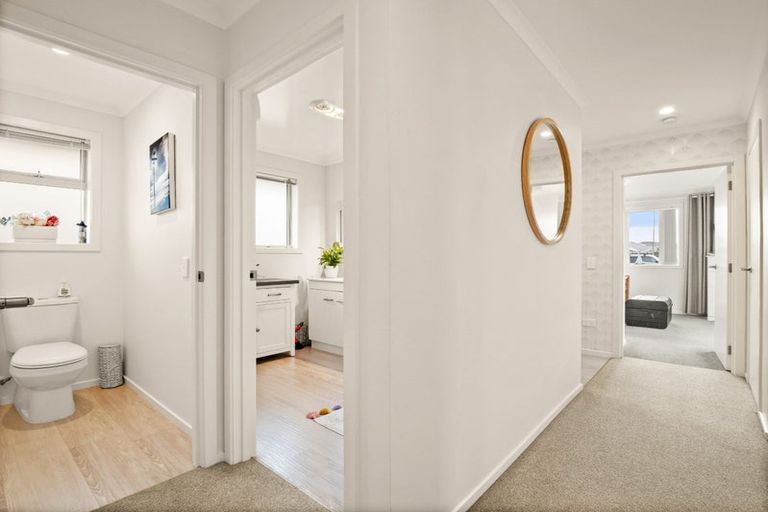 Photo of property in 51 Silver Springs Boulevard, Mosgiel, 9024