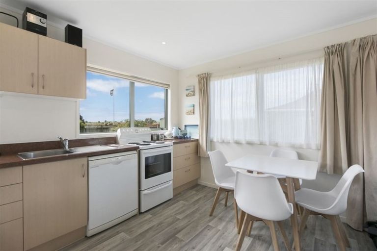 Photo of property in 4a Athenree Road, Athenree, Waihi Beach, 3177