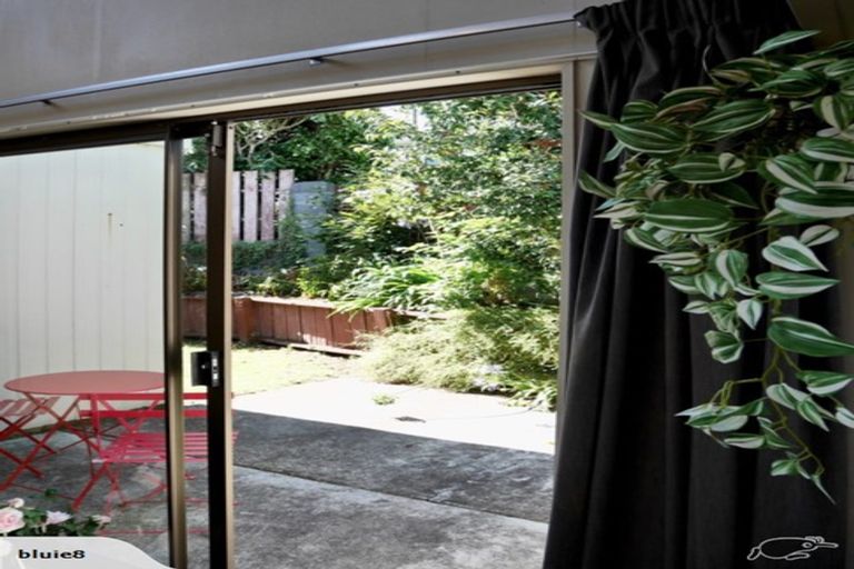 Photo of property in 5/166 Ngamotu Road, Spotswood, New Plymouth, 4310