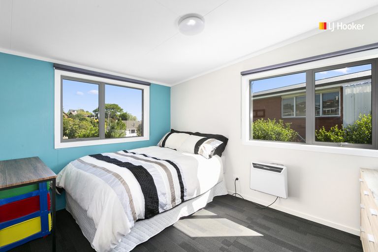 Photo of property in 132 Larnach Road, Waverley, Dunedin, 9013