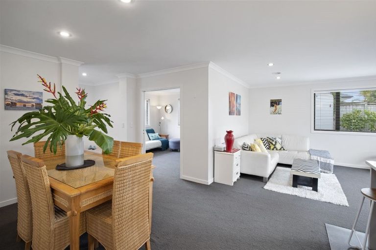 Photo of property in 85 Beatty Road, Pukekohe, 2120