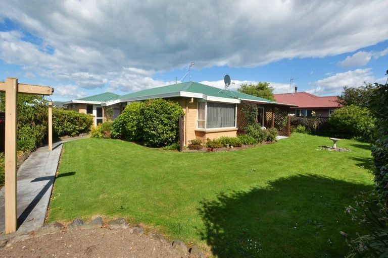 Photo of property in 23 Silverstream Drive, Mosgiel, 9024